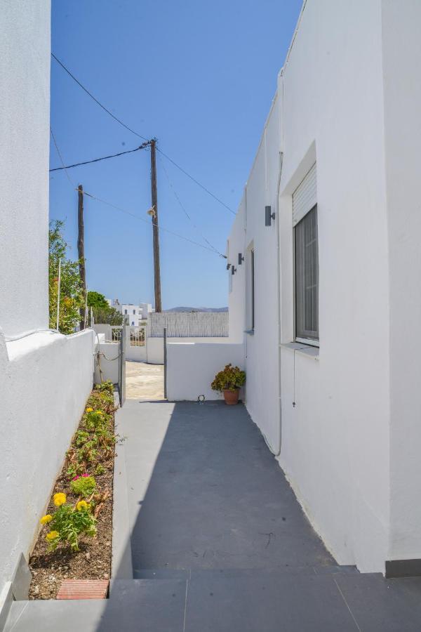 Tzoka'S Apartments Adamantas (Milos) Exterior foto