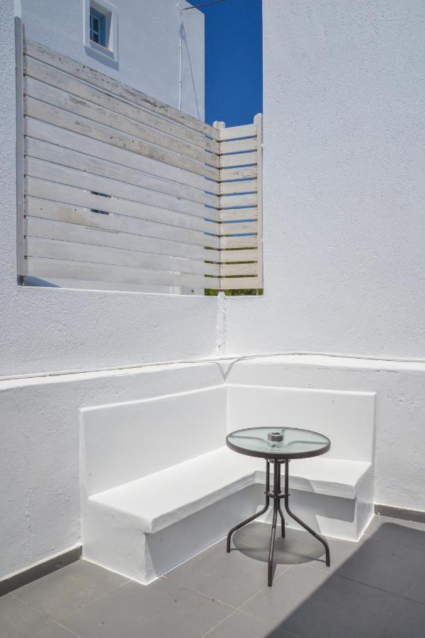 Tzoka'S Apartments Adamantas (Milos) Exterior foto